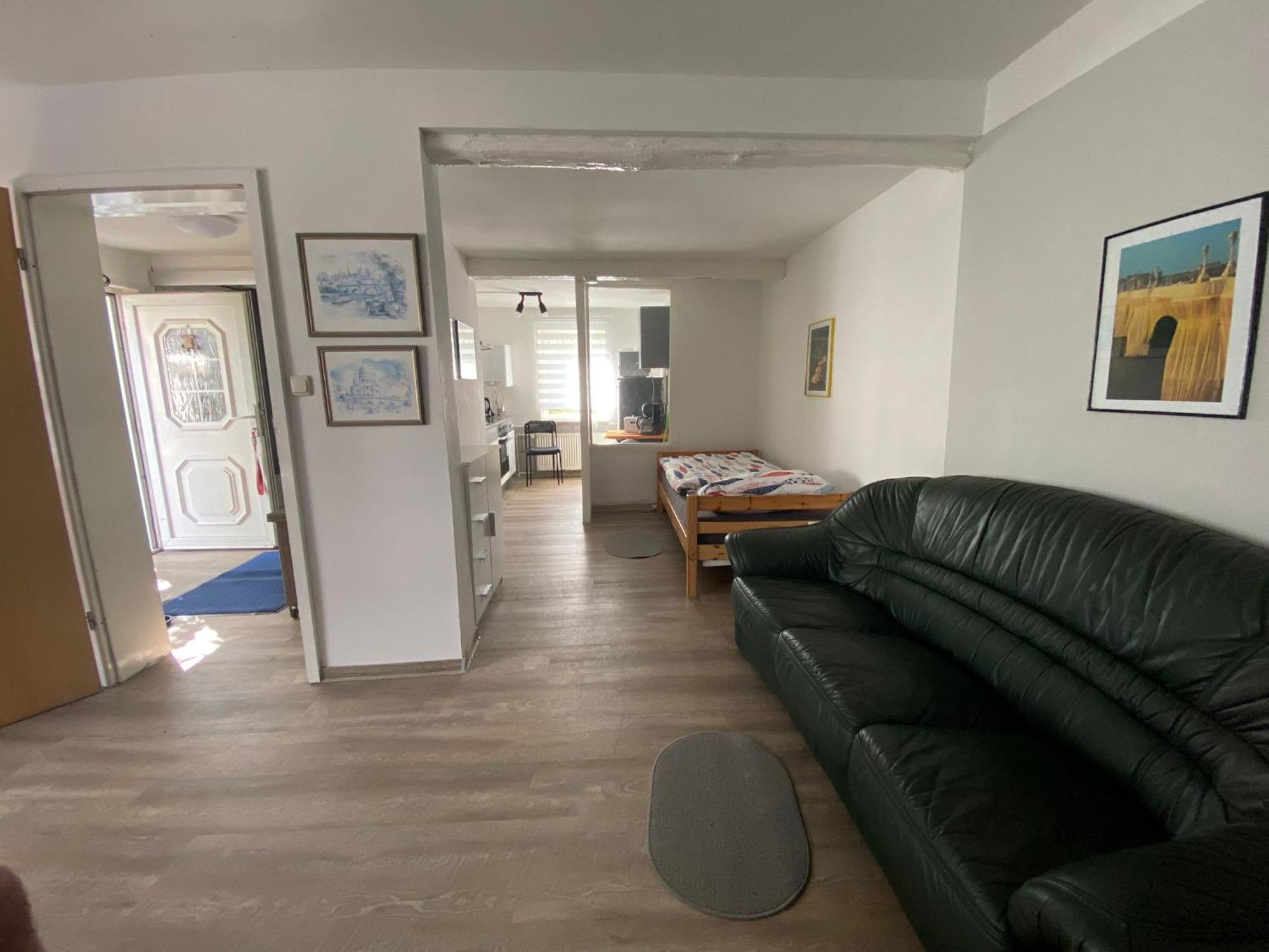 Ferienwohnung Mit Separatem Eingang Und Parkplatz, Ideal Fuer Handwerker Und Geschaeftsreisende Dorf Mecklenburg Exterior foto